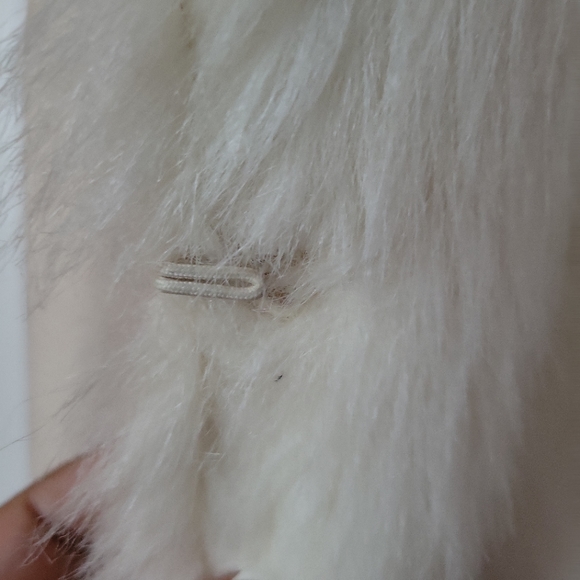 Vest - Picture 3 of 4